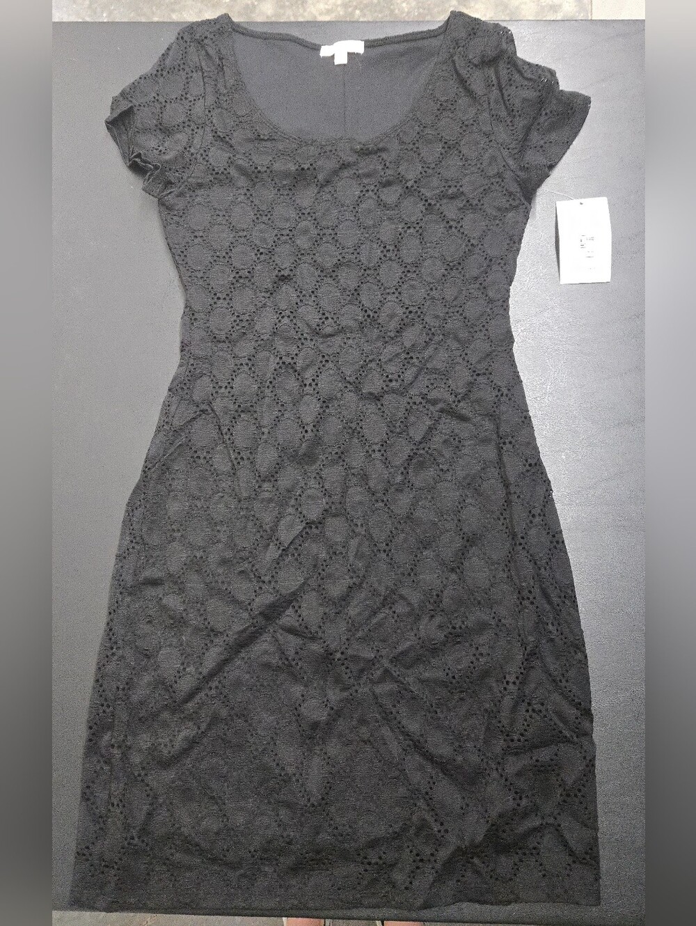 Isaac Mizrahi Black Lace Short-Sleeve Scoop Dress